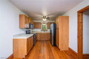 22525 Smith Northwest Rd, North Benton, OH 44449 - Photo 8
