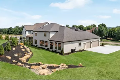 526 Sawgrass Drive, Fairlawn, OH 44333 - Photo 2