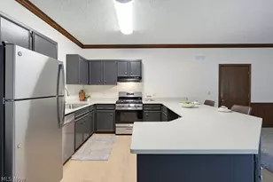 1177 W Portage Trl, Cuyahoga Falls, OH 44223 - Photo 18