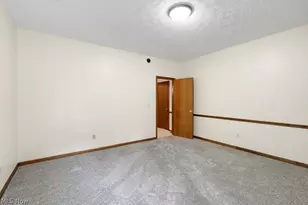 1177 W Portage Trl, Cuyahoga Falls, OH 44223 - Photo 26