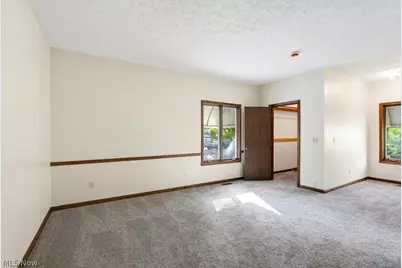 1177 W Portage Trail, Cuyahoga Falls, OH 44223 - Photo 22