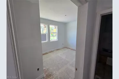 306 Delta Way, Elyria, OH 44035 - Photo 6