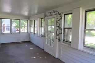 416 N Lyman St, Wadsworth, OH 44281 - Photo 8