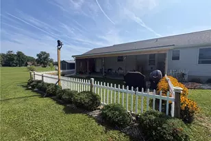 1093 Overly Rd, Jefferson, OH 44047 - Photo 36