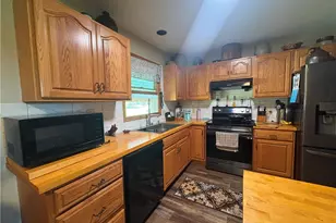 1093 Overly Rd, Jefferson, OH 44047 - Photo 14
