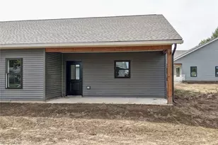 816 3rd St SW, New Philadelphia, OH 44663 - Photo 38