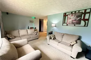 447 Rosch Ct SW, New Philadelphia, OH 44663 - Photo 6