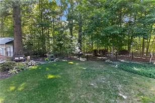 126 Westchester Dr, Amherst, OH 44001 - Photo 44