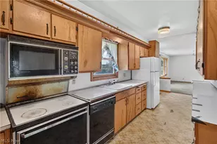 50367 Austin Rd, Wellington, OH 44090 - Photo 8