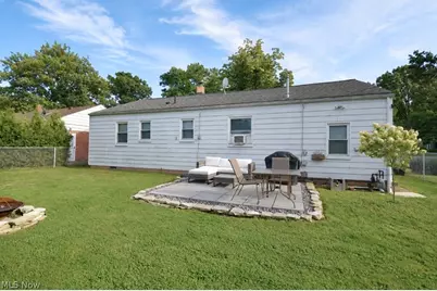 34411 Beach Park Avenue, Eastlake, OH 44095 - Photo 28
