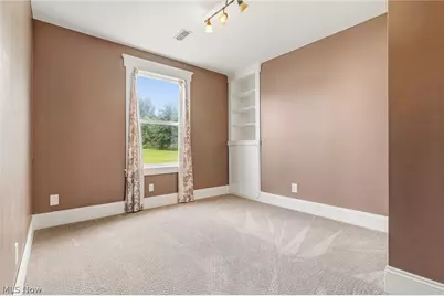 11602 Jennings Road NE, Alliance, OH 44601 - Photo 16