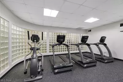 12550 Lake Avenue 12550 Lake Avenue Avenue #1407-1401, Oakwood, OH 44107 - Photo 32