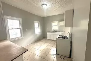 7205 Lawn Ave, Loveland, OH 44102 - Photo 6