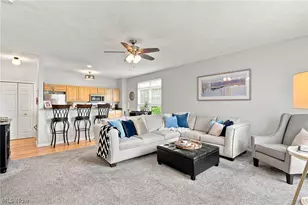 1214 E Chapman Ln, Medina, OH 44256 - Photo 2