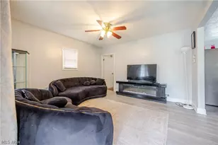 11717 Lena Ave, Loveland, OH 44135 - Photo 6