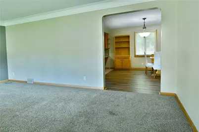 459 Peters Drive, Campbell, OH 44405 - Photo 8