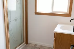 3049 Avondale Ave, Ashtabula, OH 44004 - Photo 22