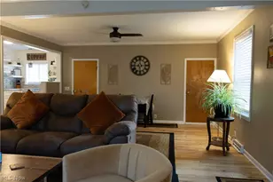 3049 Avondale Ave, Ashtabula, OH 44004 - Photo 12