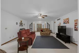 1107 Mill Branch Rd, Belpre, OH 45714 - Photo 16