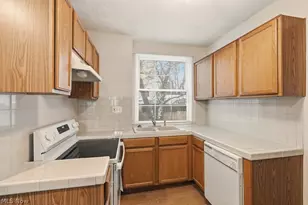 1899 Hillside Terrace, Akron, OH 44305 - Photo 20