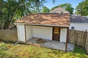 1899 Hillside Terrace, Akron, OH 44305 - Photo 4