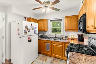 3235 Sunnybrooke, Youngstown, OH 44511 - Photo 12