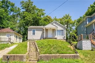 155 Fernwood Ave, Barberton, OH 44203 - Photo 1