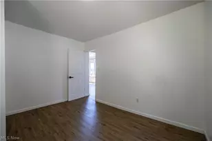 155 Fernwood Ave, Barberton, OH 44203 - Photo 12