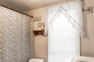 175 Spruce St, Elyria, OH 44035 - Photo 12