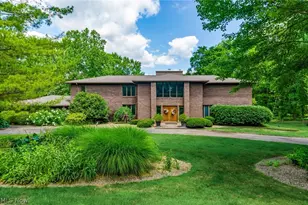 200 Hampshire Rd, Akron, OH 44313 - Photo 1