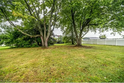 550 Neoka Drive, Campbell, OH 44405 - Photo 44