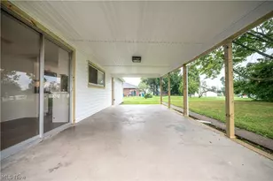 550 Neoka Dr, Campbell, OH 44405 - Photo 42