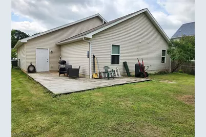 425 Harvest Drive, Ravenna, OH 44266 - Photo 32