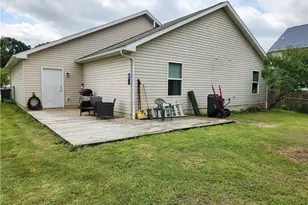 425 Harvest Dr, Ravenna, OH 44266 - Photo 32