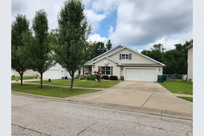 425 Harvest Drive, Ravenna, OH 44266 - Photo 2