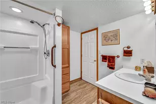 2213 Devon Ct, Akron, OH 44312 - Photo 6
