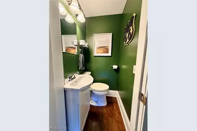 403 E Front Street, Dover, OH 44622 - Photo 8