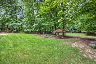 9198 Regency Woods Dr, Kirtland, OH 44094 - Photo 48