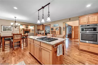 9198 Regency Woods Drive, Kirtland, OH 44094 - Photo 14