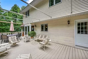 9198 Regency Woods Dr, Kirtland, OH 44094 - Photo 38