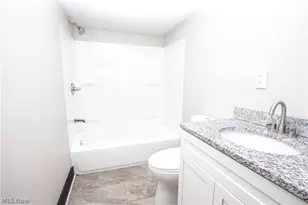 600 E Buchtel Ave, Akron, OH 44304 - Photo 10