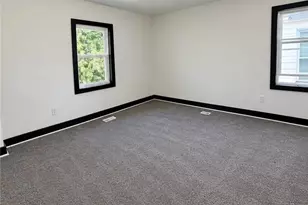 600 E Buchtel Ave, Akron, OH 44304 - Photo 16