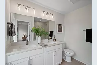 3274 Warren Road #2, Loveland, OH 44111 - Photo 34