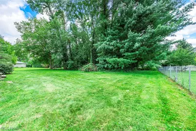 25273 Briarwood Lane, Columbia Station, OH 44028 - Photo 32