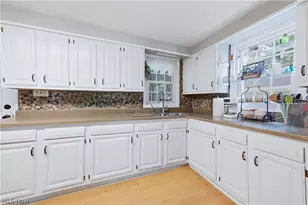 11596 Homestead Ave NE, Alliance, OH 44601 - Photo 14