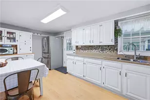 11596 Homestead Ave NE, Alliance, OH 44601 - Photo 14