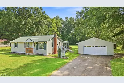 11596 Homestead Avenue NE, Alliance, OH 44601 - Photo 1