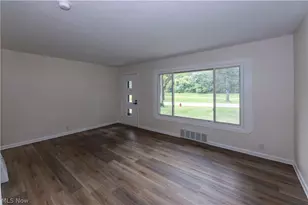 2024 Marhofer Ave, Stow, OH 44224 - Photo 4