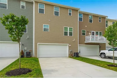 1666 N Eckert Lane, Cuyahoga Falls, OH 44313 - Photo 24