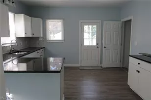 1817 E 46th St, Ashtabula, OH 44004 - Photo 4